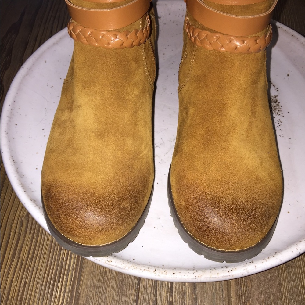 BC Footwear Tall Suede Boot - Camel - 6.5 New! - Picture 5 of 6